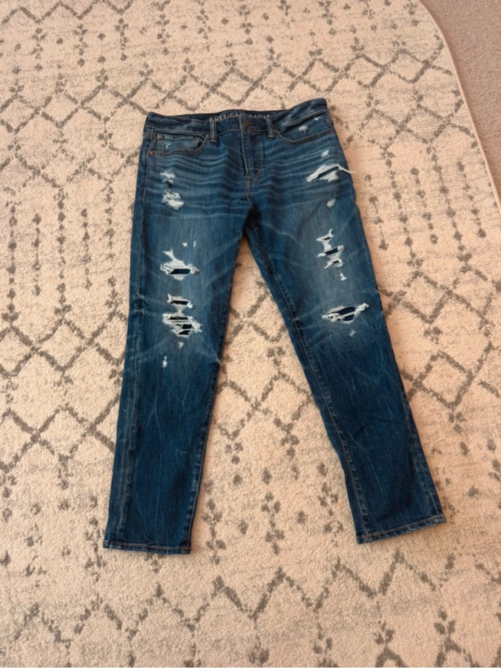 American Eagle Outfitters Men's Distressed Dark Blue Slim Straight Jeans